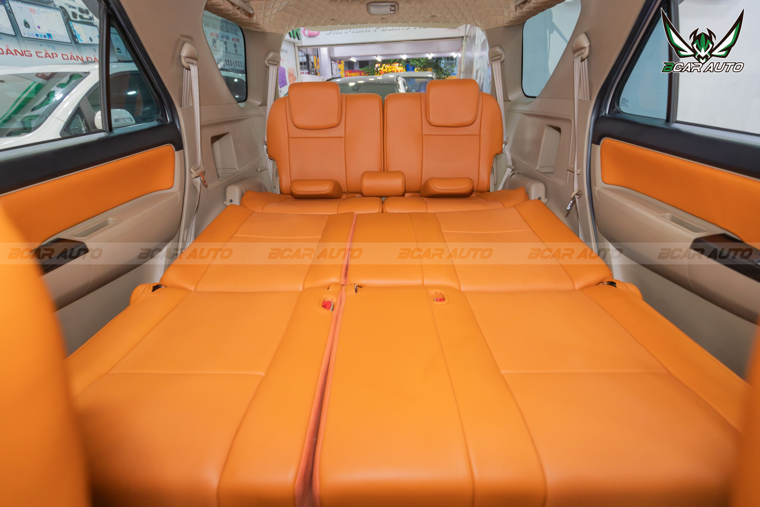 Nâng Cấp Nội Thất Toyota Sienna Với Ghế Limousine The King